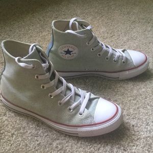Light Denim Converse size 8